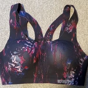 Victoria Sport Bra